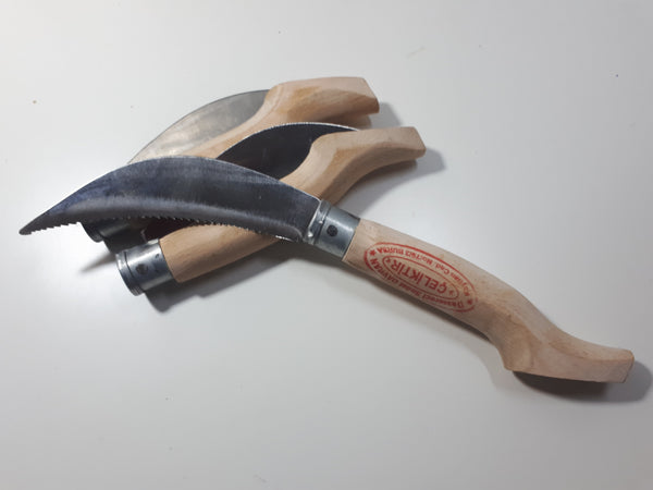 סכין תורכי משונן מתקפל עם ידית עץ לגיזום וחיתוך עלים לגינון וחקלאות